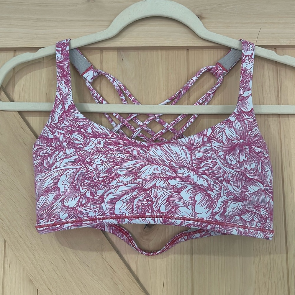 Free to be wild patterned lululemon bra